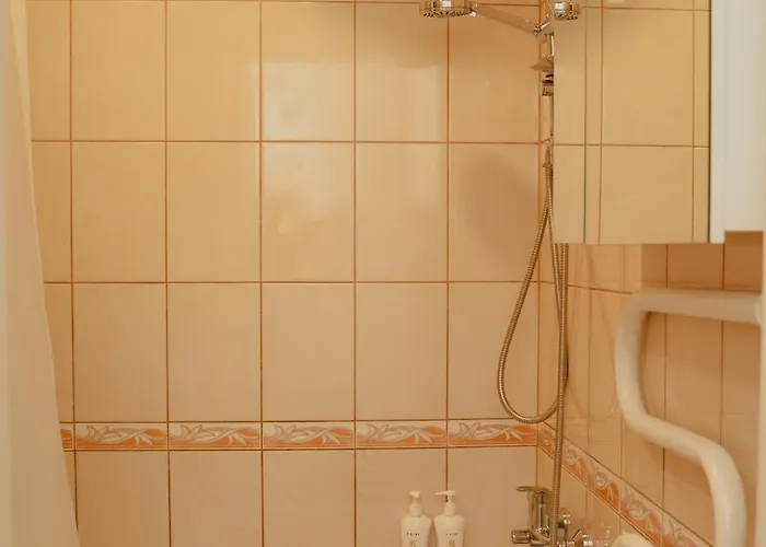 Haustory 克莱佩达